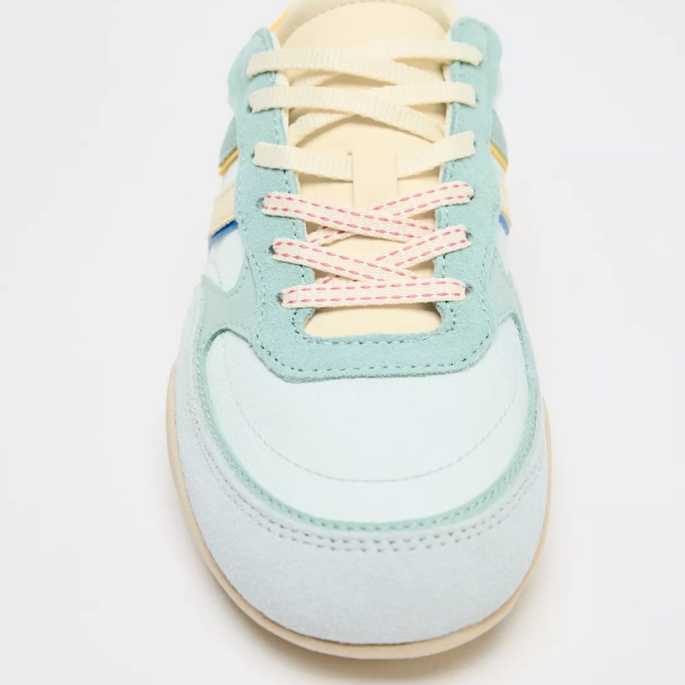 Color Combination Running Shoes - Picture 5 of 6